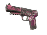 Five-SeveN | Fraise Crane (Battle-Scarred)